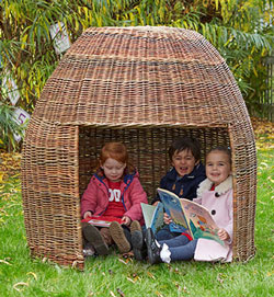 Group Readers Pod Outdoors