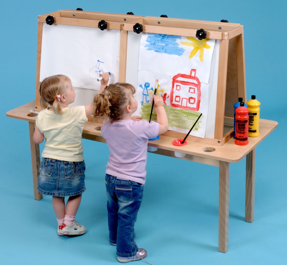 4 Person Long Hardwood Easel