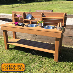 Outdoor Messy Kitchen With 3 Bowls