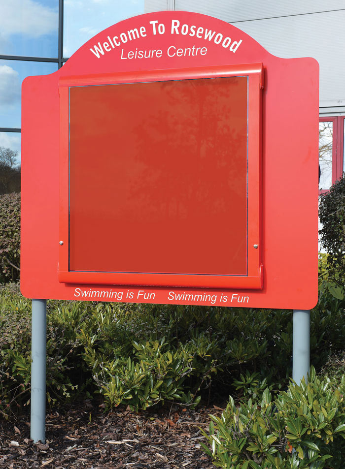 WeatherShield Contour Freestanding Outdoor Sign (Sunken Post) 